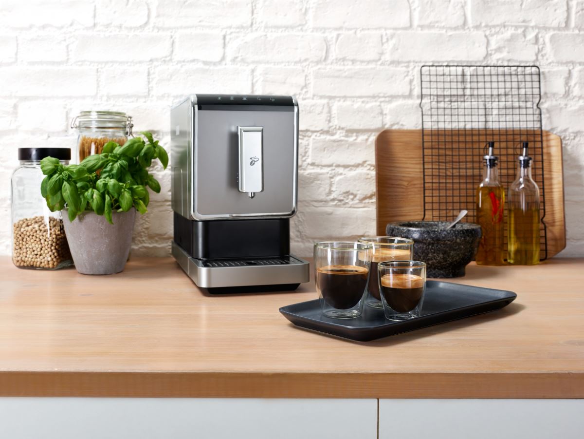 Tchibo Kaffeevollautomat Geht Nicht Mehr An Esperto Caffè: Erster Kaffeevollautomat von Tchibo – kaffeeverband.at